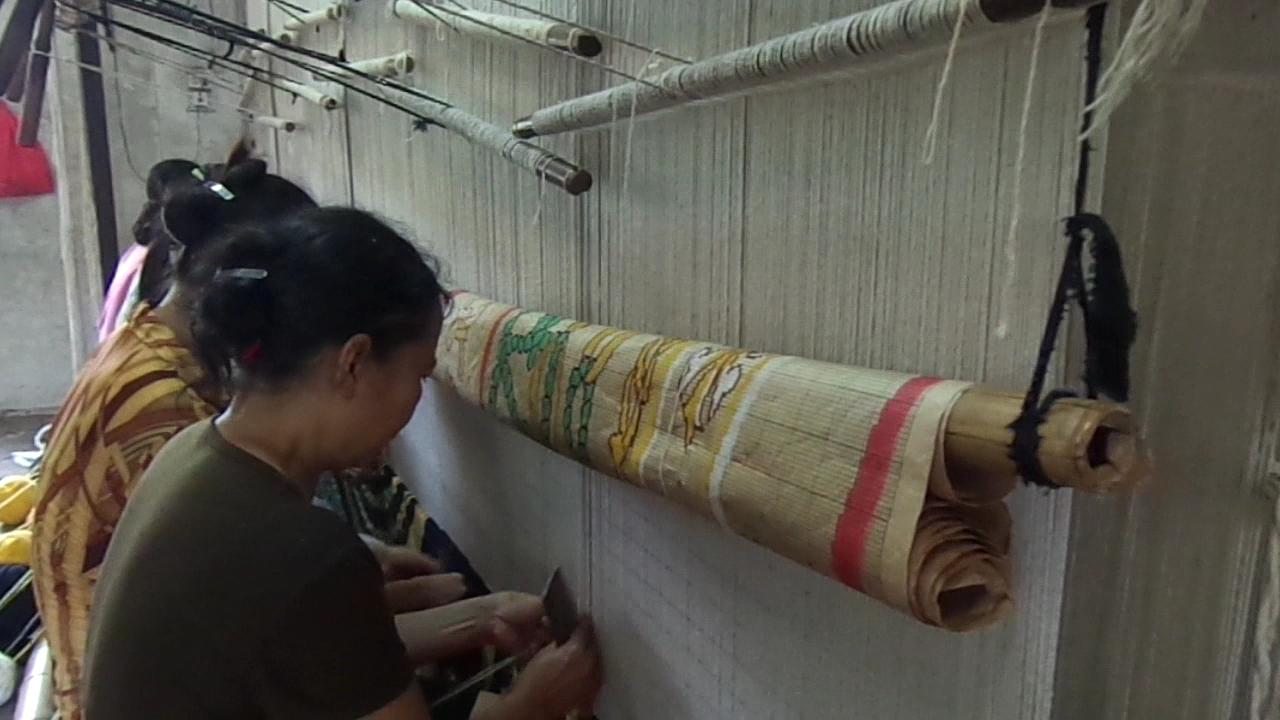 Dệt thảm len tại xưởng Vinacarpet